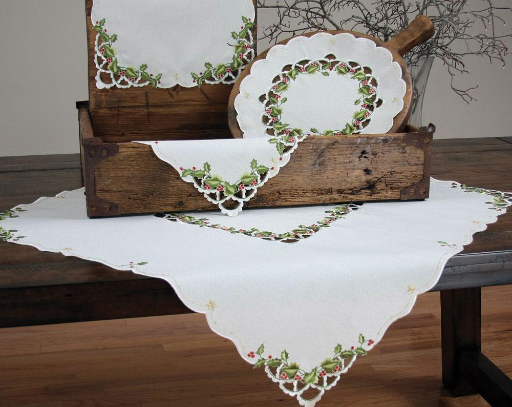 Winter Berry Doilies, Set of 4